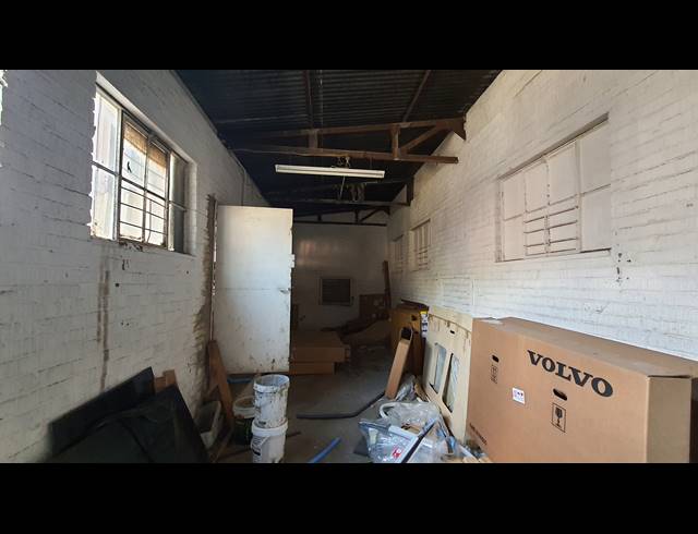 546M² WAREHOUSE TO LET IN EASTLEIGH